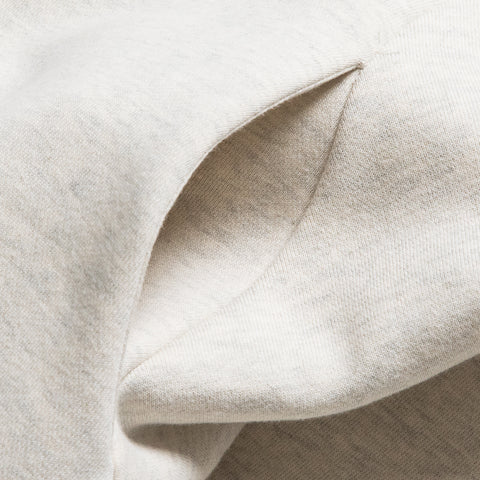 Women's Fear Of God Essentials Embossed 90's Raglan Crewneck Sweatshirt - Oatmeal Heather