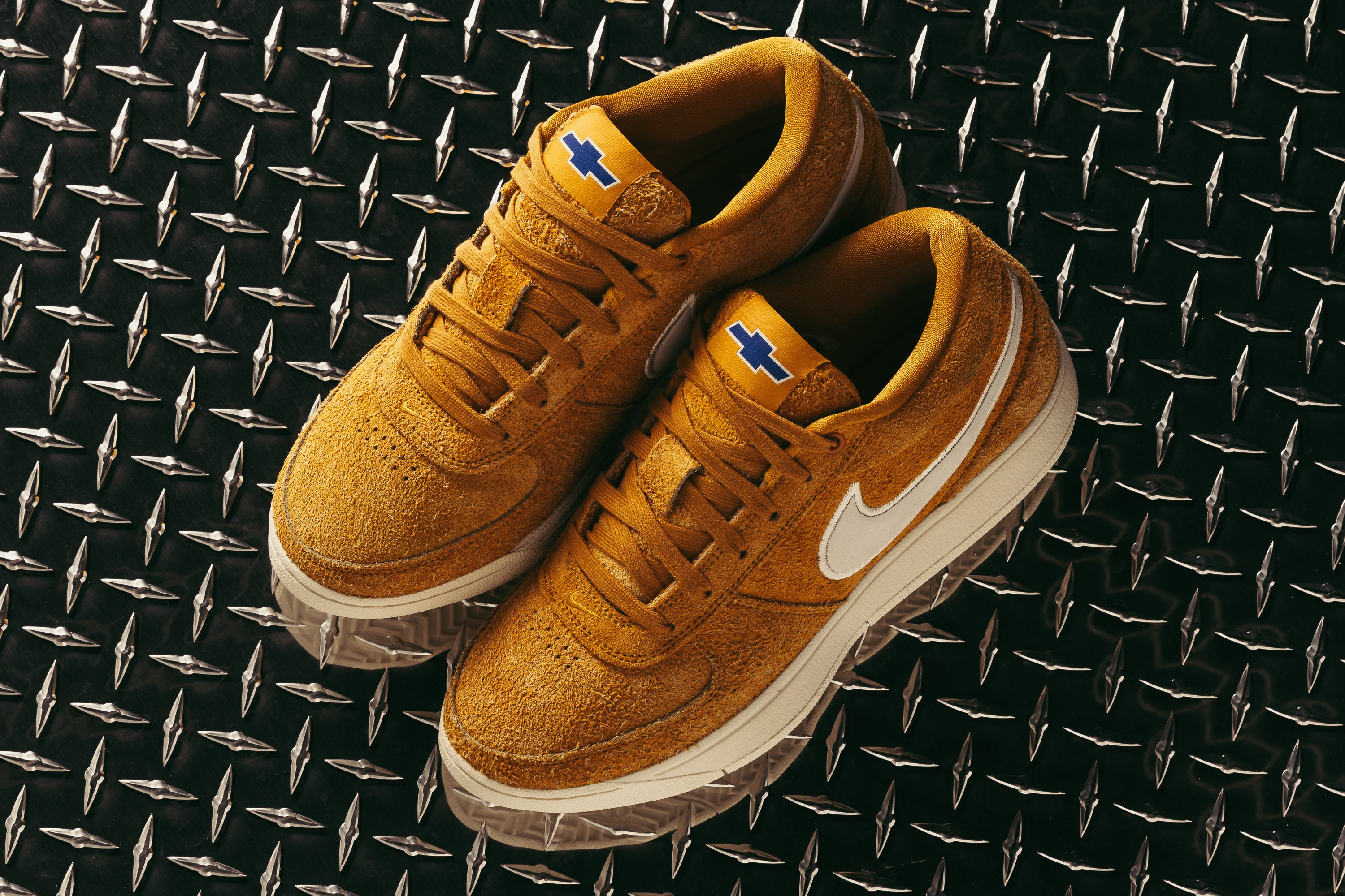 Sneaker_-Politics-Nike-