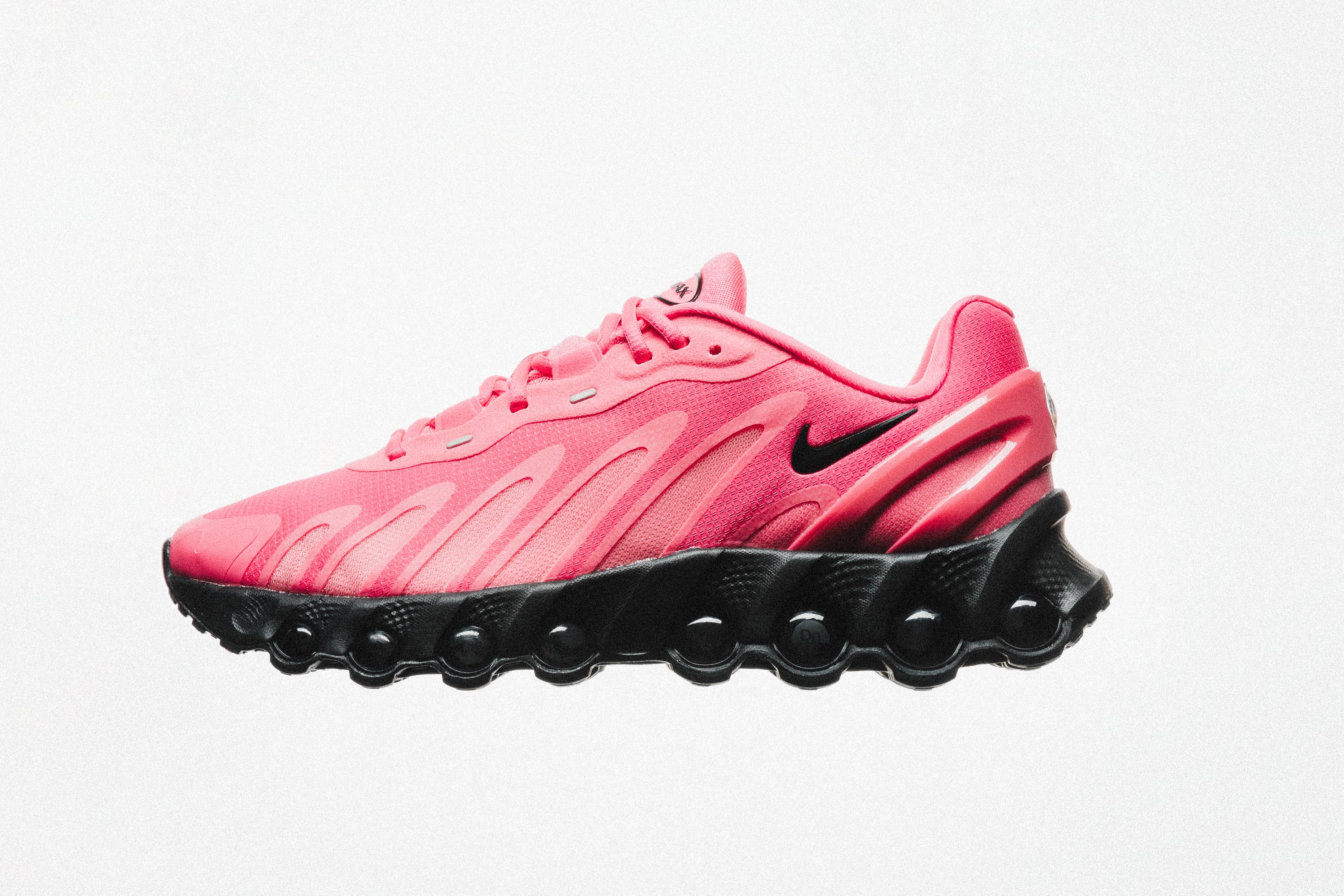 【NIKE】Air Max Dn8 Hyper Pink ★大人気 22-28★ The Nike Air Max DN8 Hyper Pink Releases February 2025