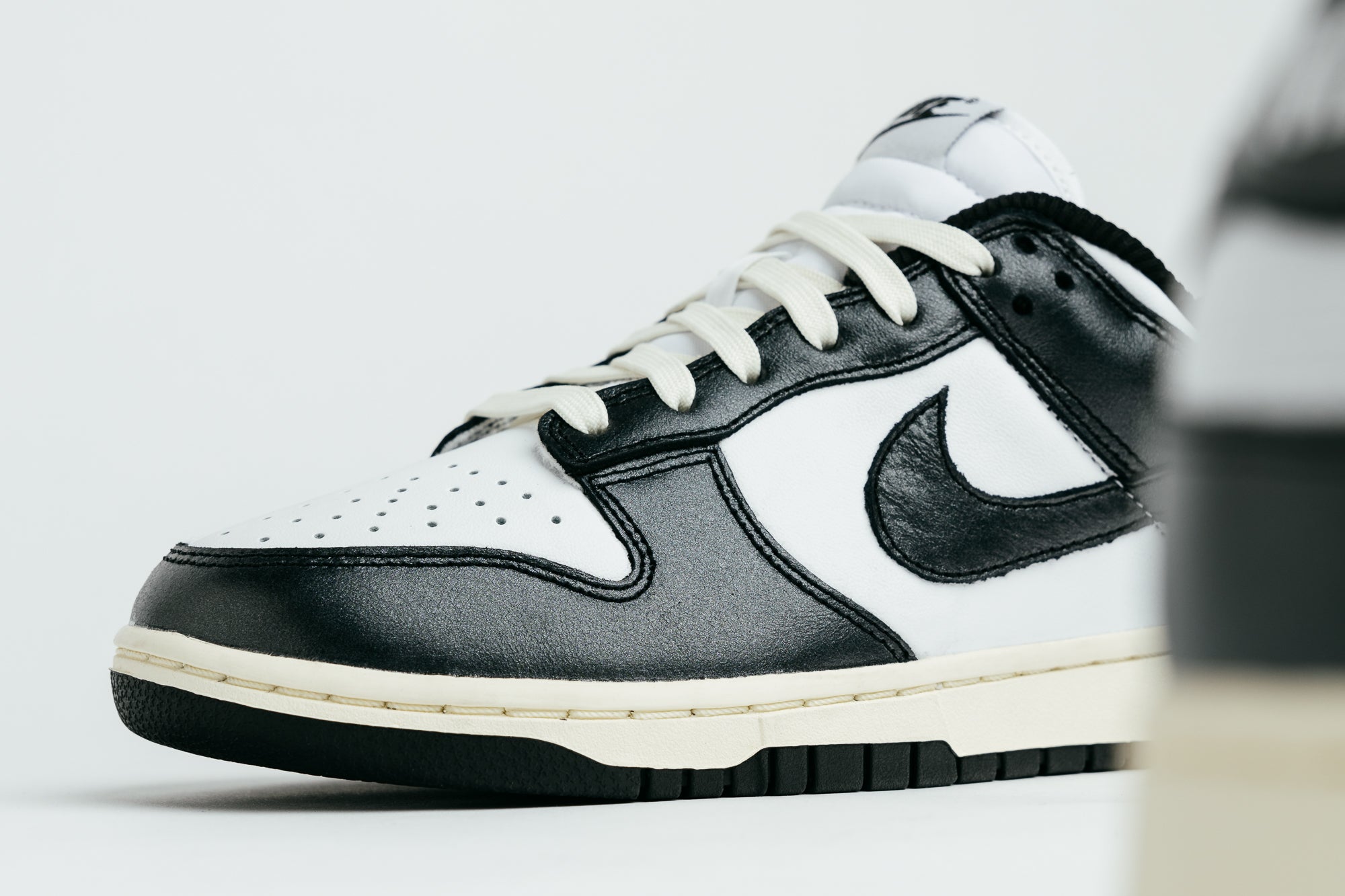 womens low dunks