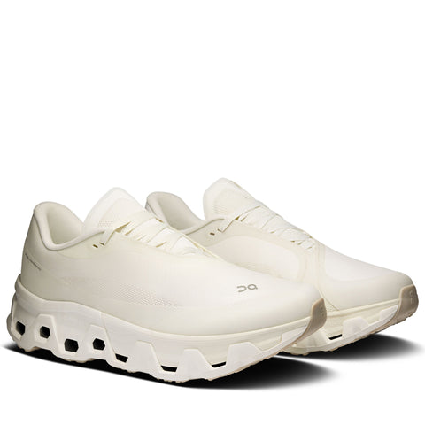 POST ARCHIVE FACTION x On Cloudmonster Hyper - White/White