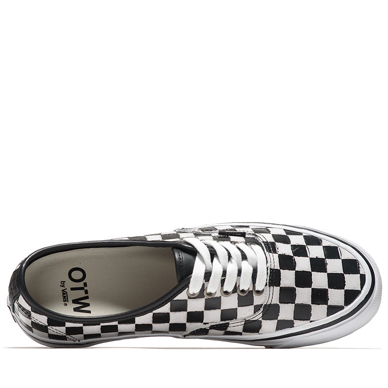 VANS★OTW AUTHENTIC 44 VIBRAM★LEATHER CHECK BLACK/WHITE Sneaker Politics