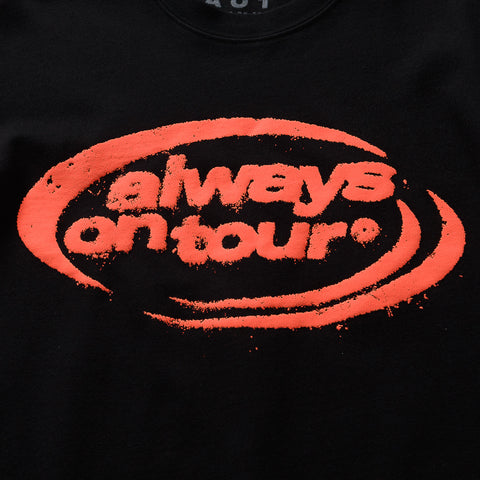 Always On Tour Spinner Tee - Black/Red
