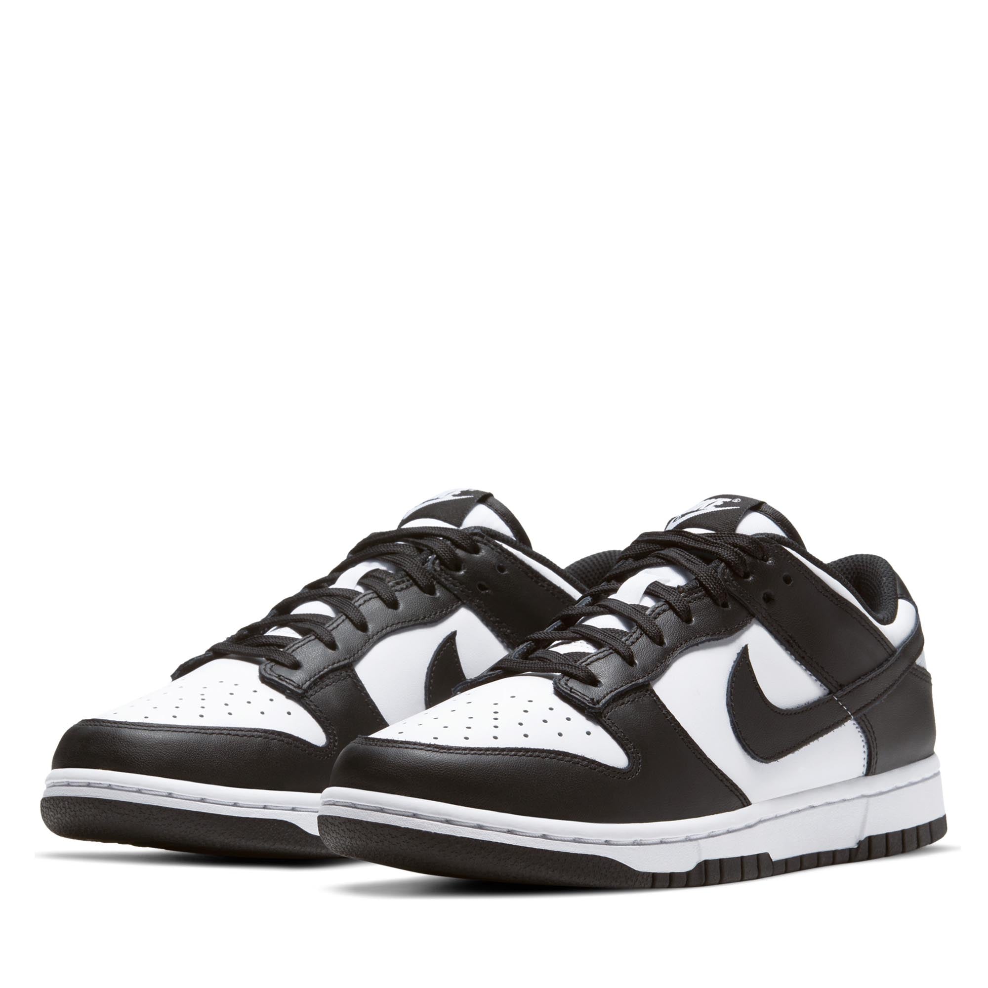 Nike dunk low Panda white black good size 4.5y